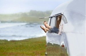 airstream genieten strand uitzicht