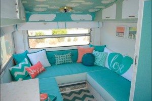 caravanity aqua caravan 6