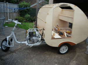 vespa caravan 7