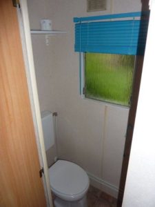 toilet VOOR