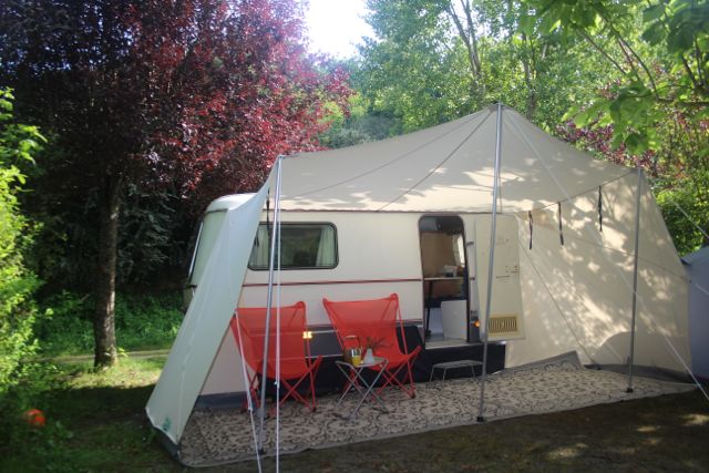 Wonderbaar Zo maak je zelf een luifel! - Caravanity | happy campers lifestyle BW-13