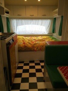 nieuwe vloer caravan