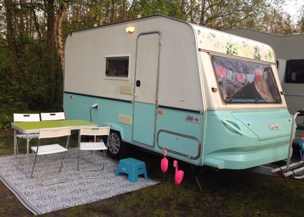 Chateau caravan flamingo | Caravanity 2