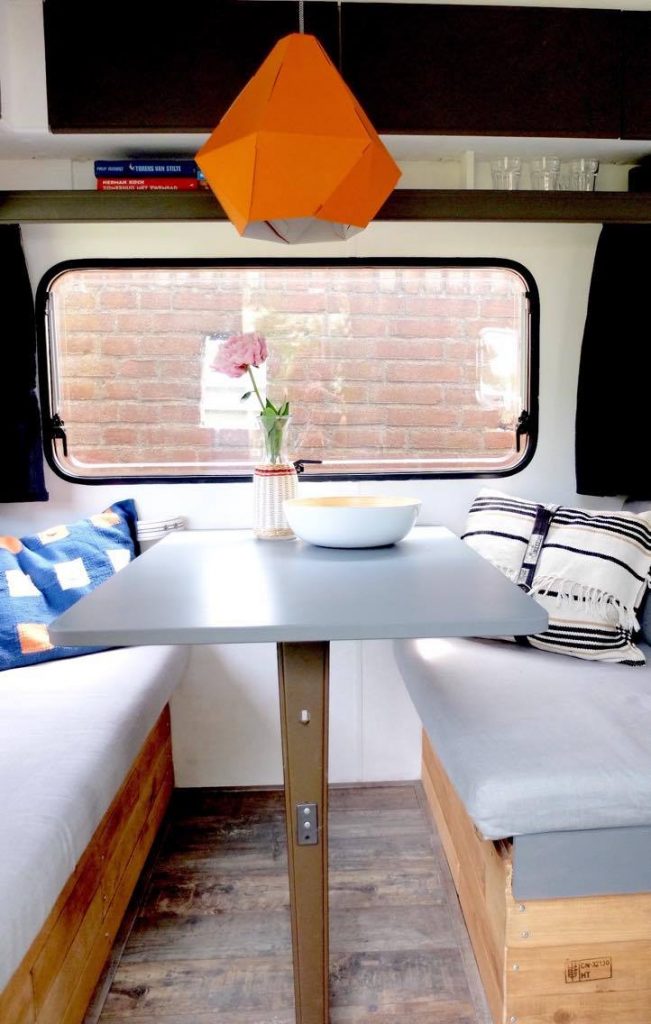 Stoere kleurencombinatie | Caravanity9