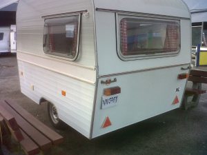 Sluimeren kanaal zwaartekracht De buitenkant schilderen - Caravanity | happy campers lifestyle